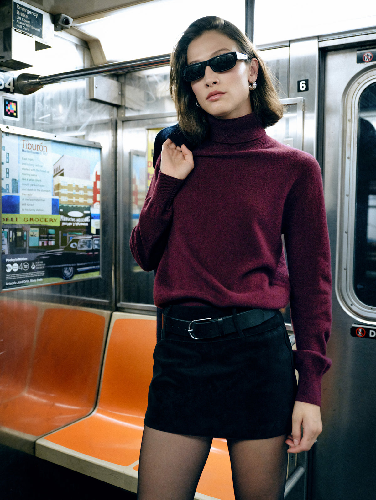 Cashmere Rib Trim Easy Turtleneck | Sangria