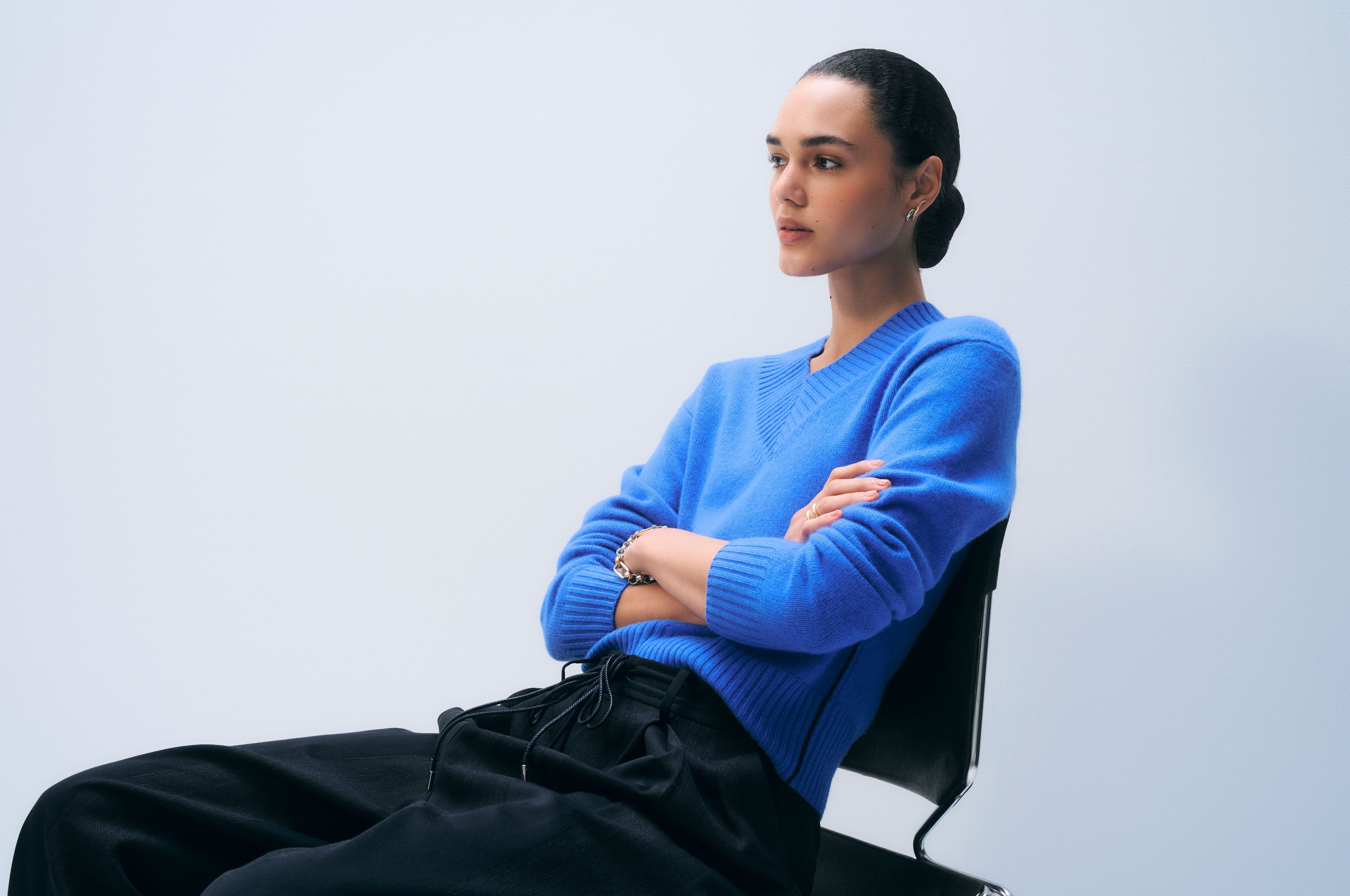 トップス Cristaseya Blue Cashmere Knit XL Cristaseya - Cashmere Carpet Sweater in Blue and White