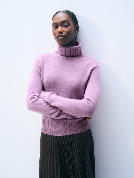 Cashmere Featherweight Turtleneck | Soft Plum