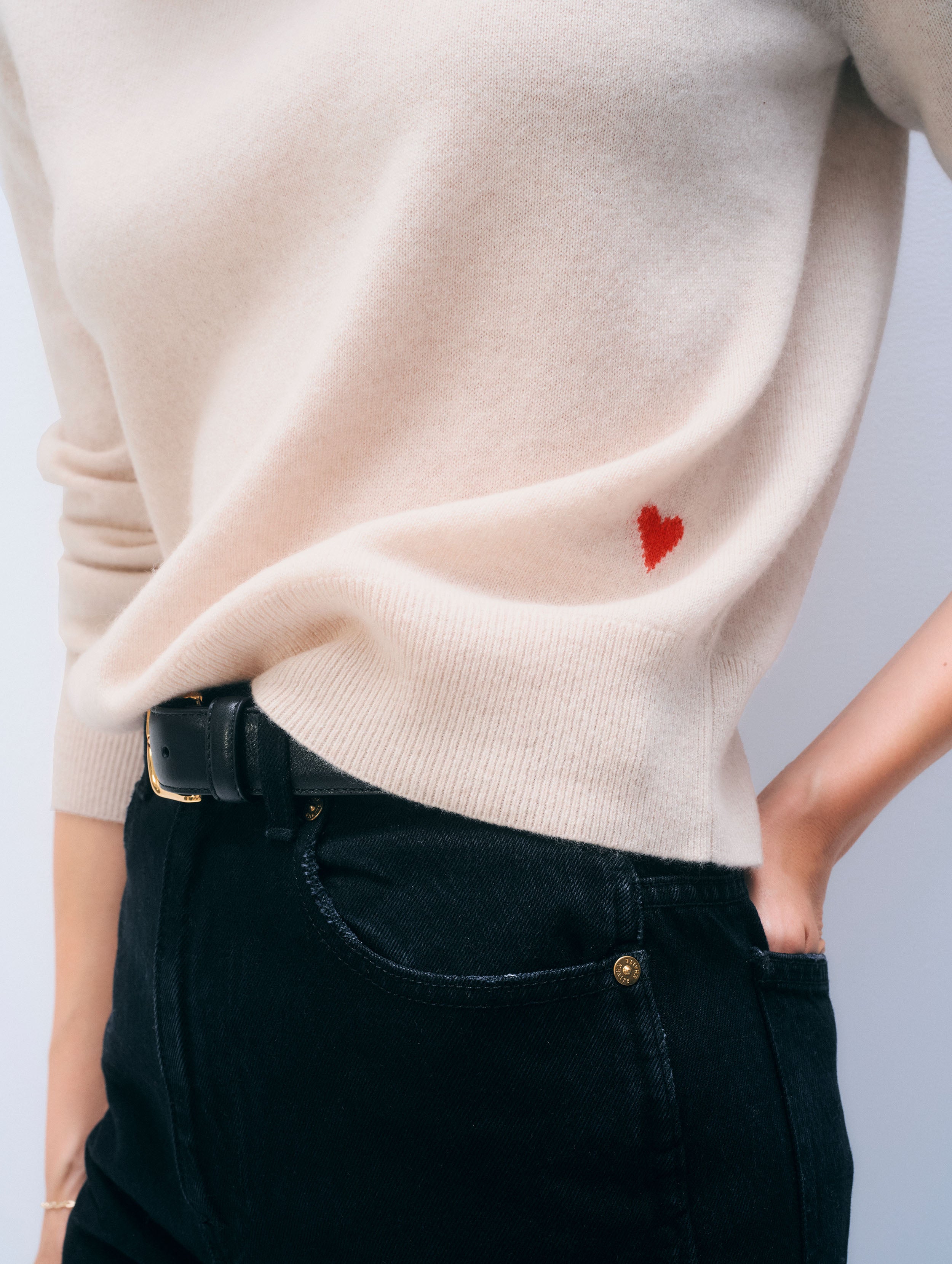 Cashmere Heart Crewneck | Natural Heather/Poppy Red