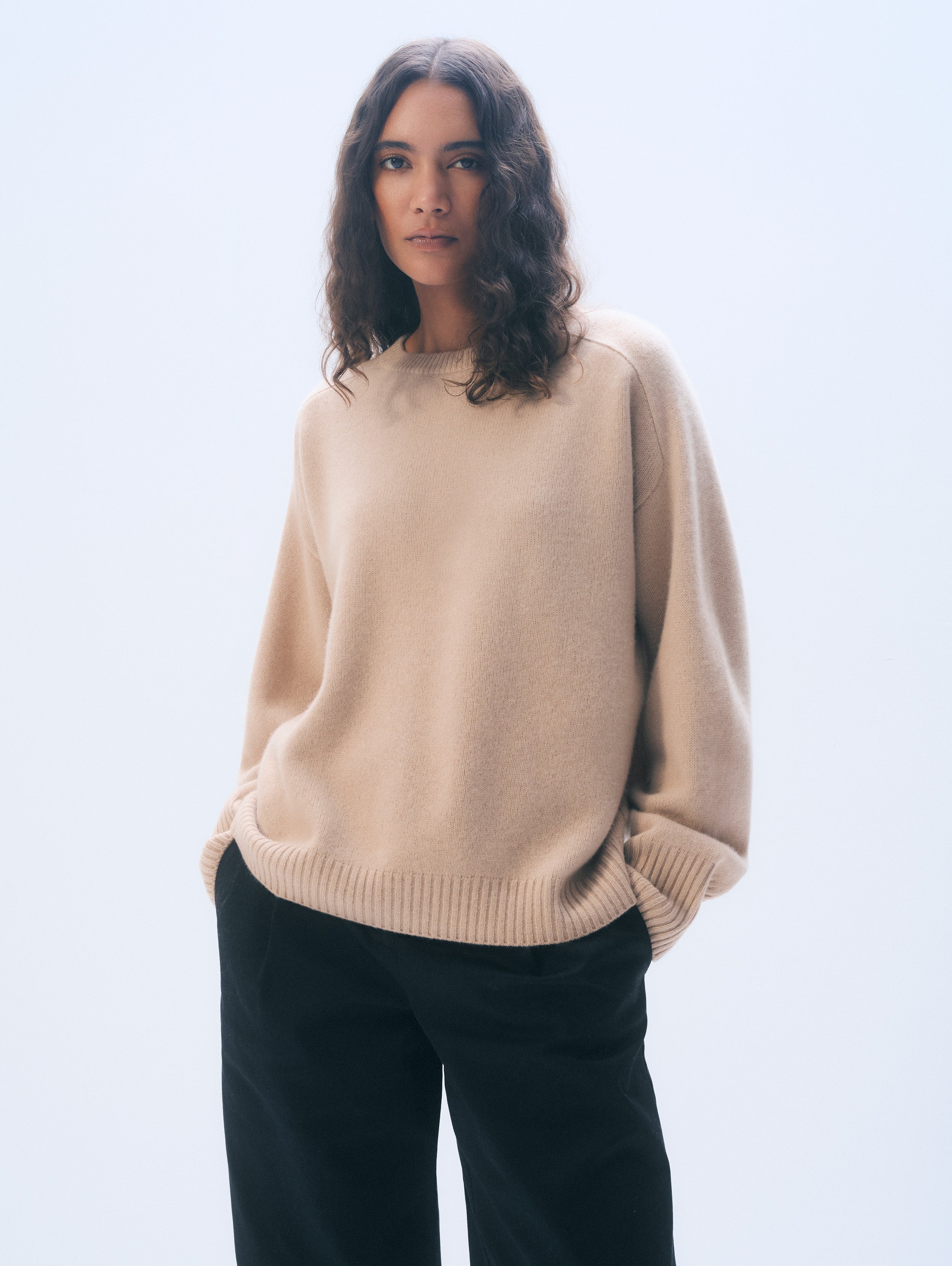 Cashmere Oversized Saddle Sleeve Crewneck | Muted Camel