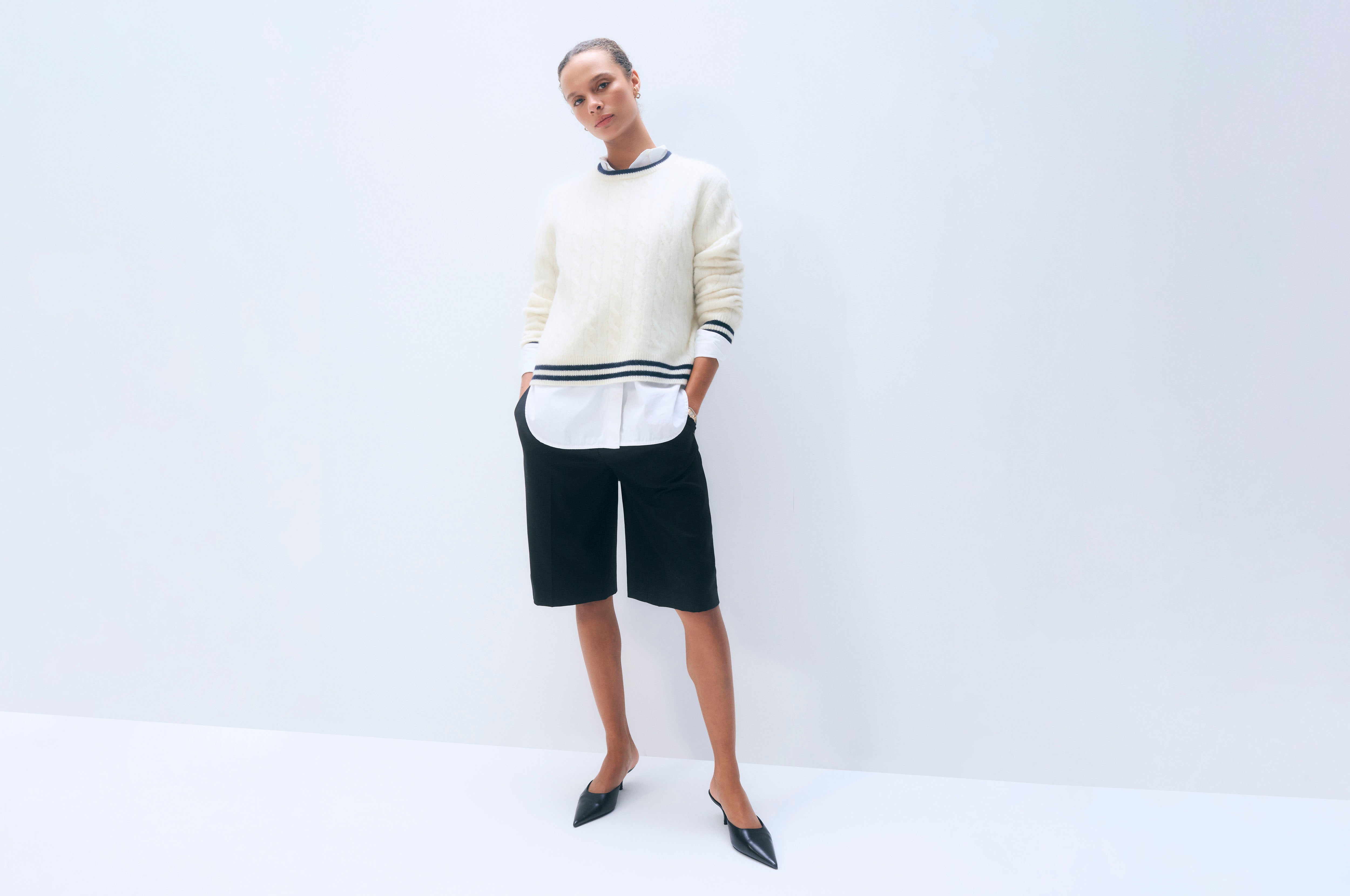 Cashmere Varsity Cable Crewneck | Ivory/Navy