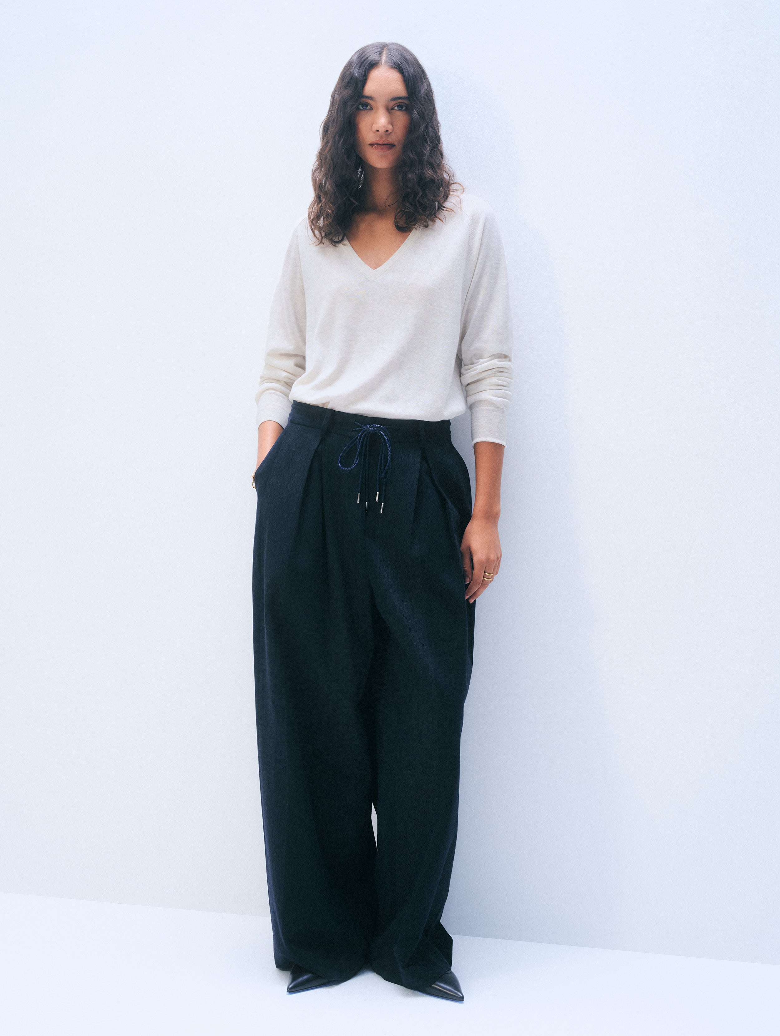 Superfine Merino Wool V-Neck | Ivory