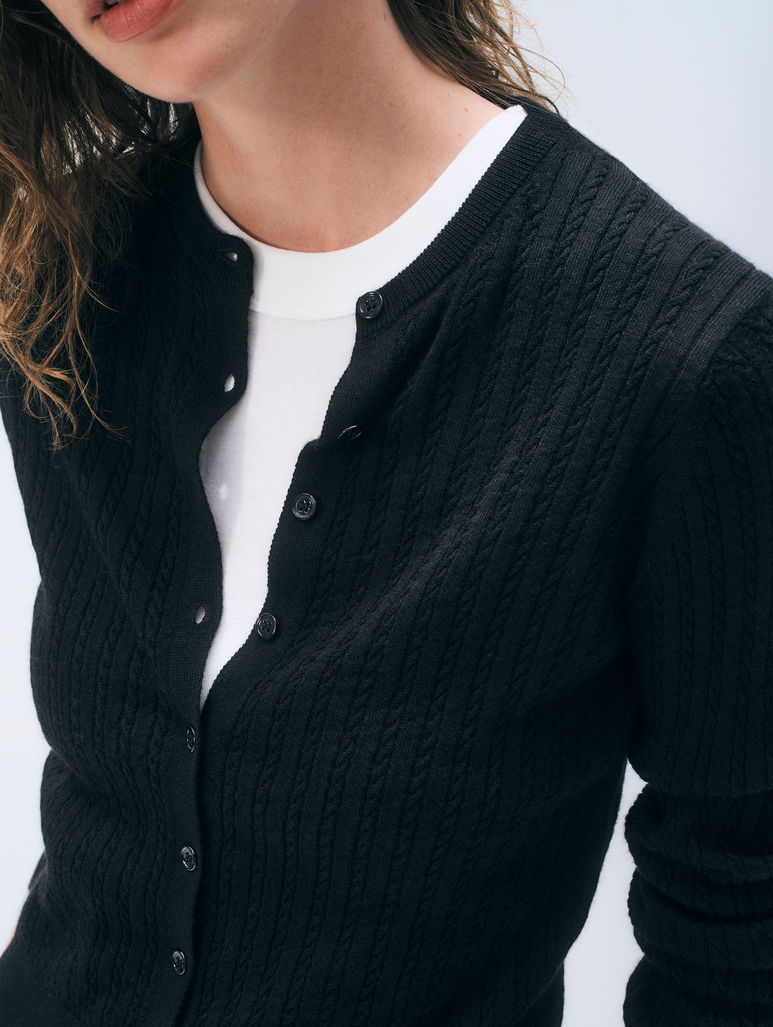 Cashmere Linen Fine Cable Cardigan | Black