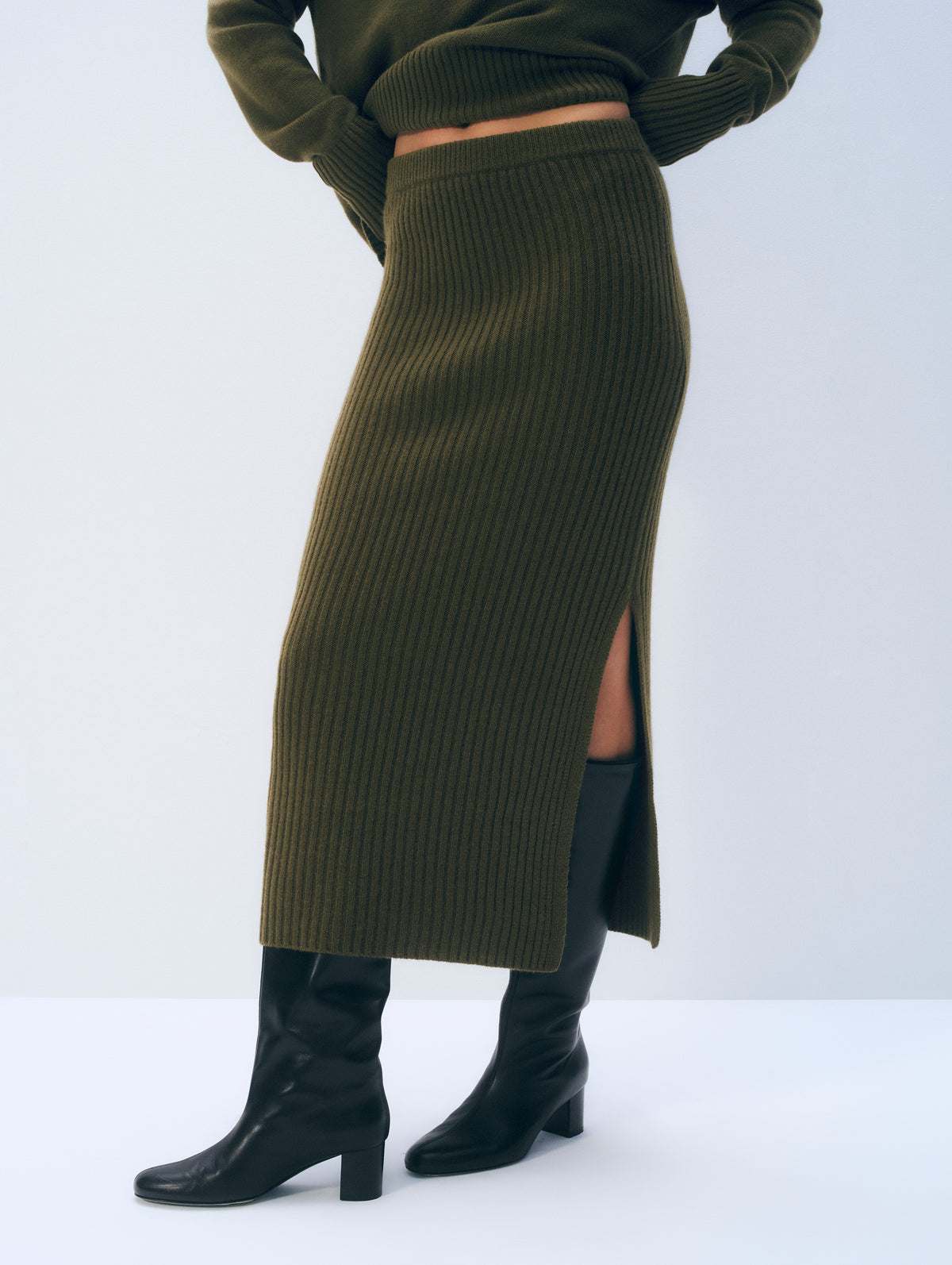 Cashmere Midi Skirt | Deep Olive