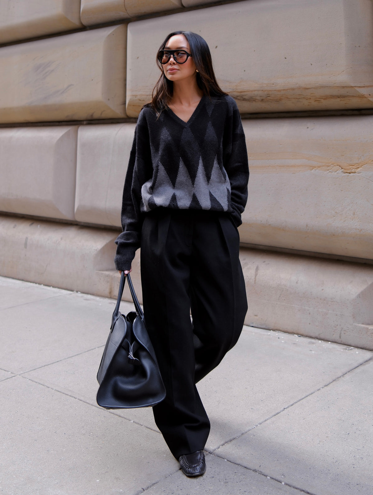 Cashmere Argyle Oversized V-Neck | Black Combo