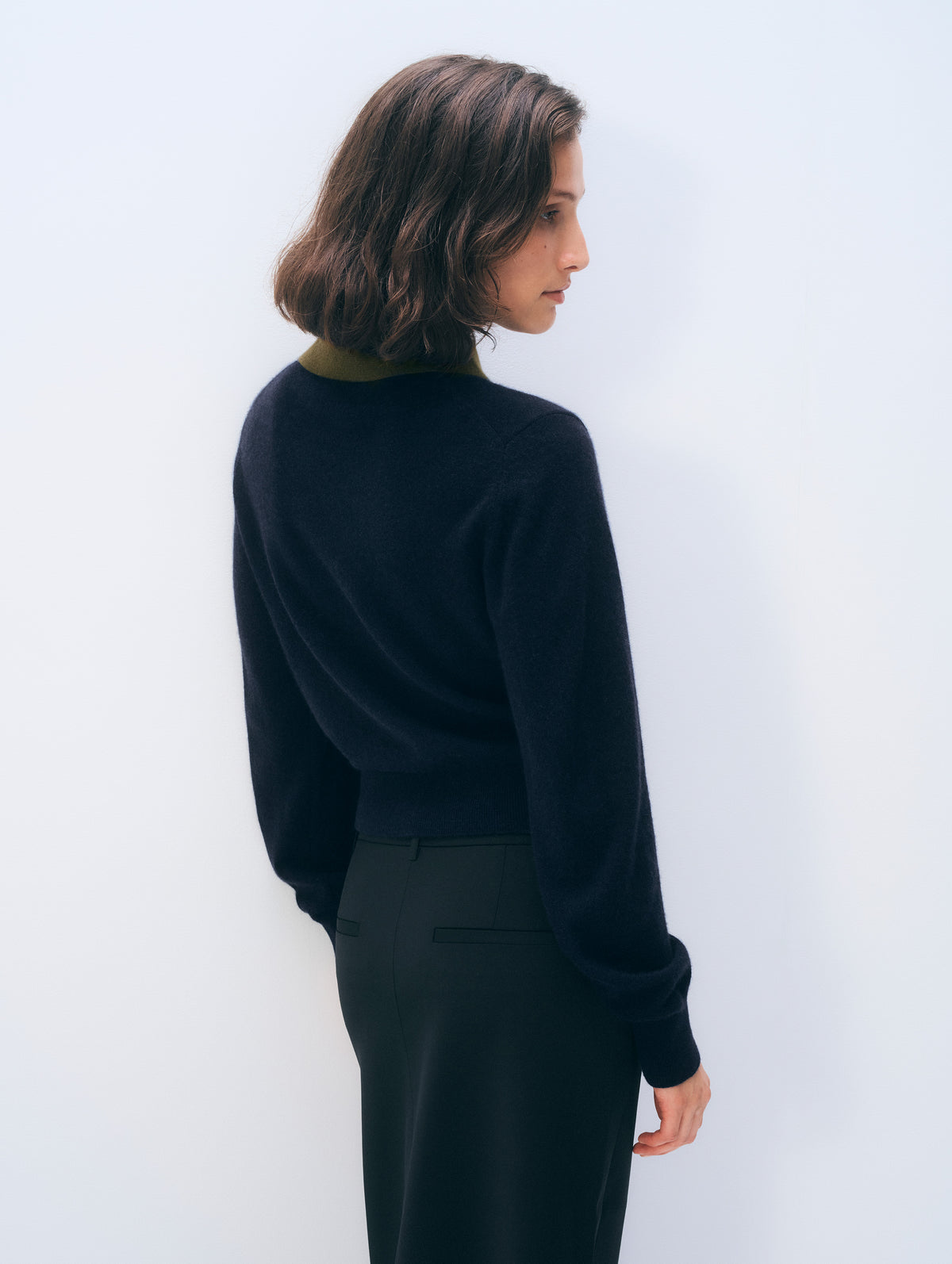 Cashmere Layered Collar Sweater | Deep Navy/Deep Olive
