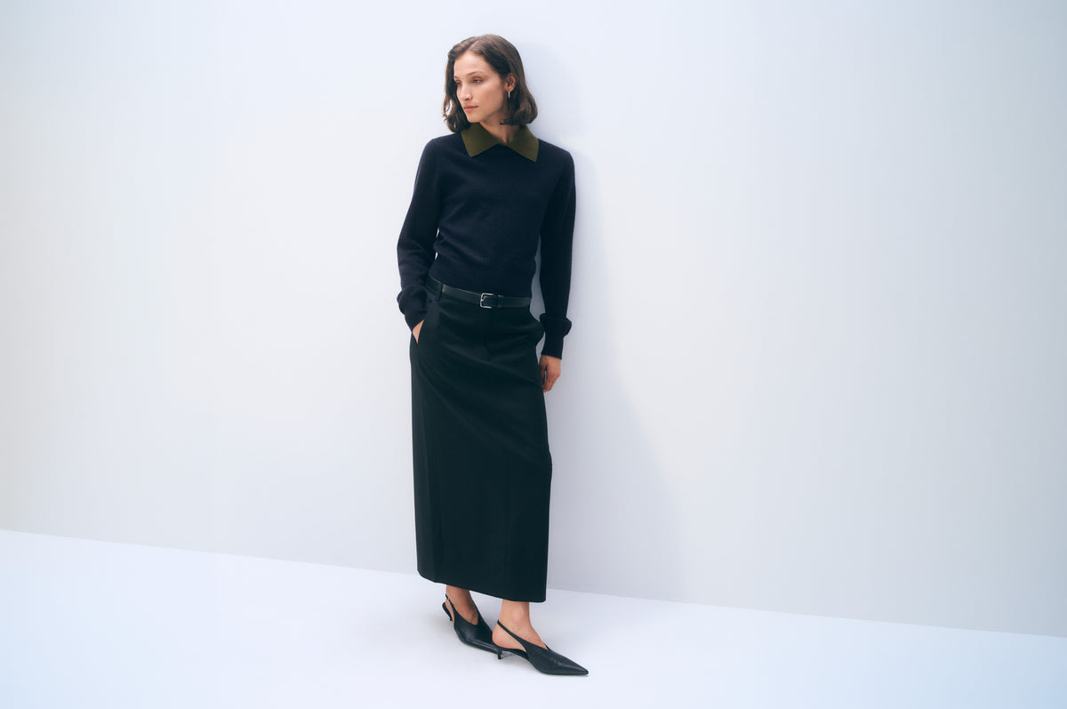 Cashmere Layered Collar Sweater | Deep Navy/Deep Olive