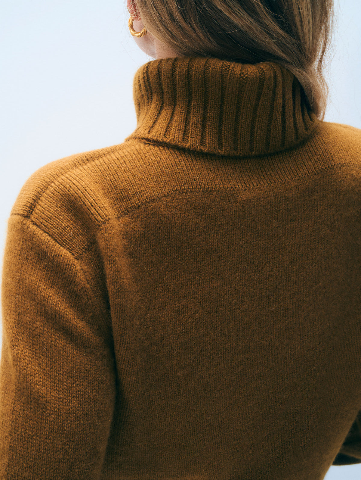 Cashmere Ribbed Trim Tutrleneck