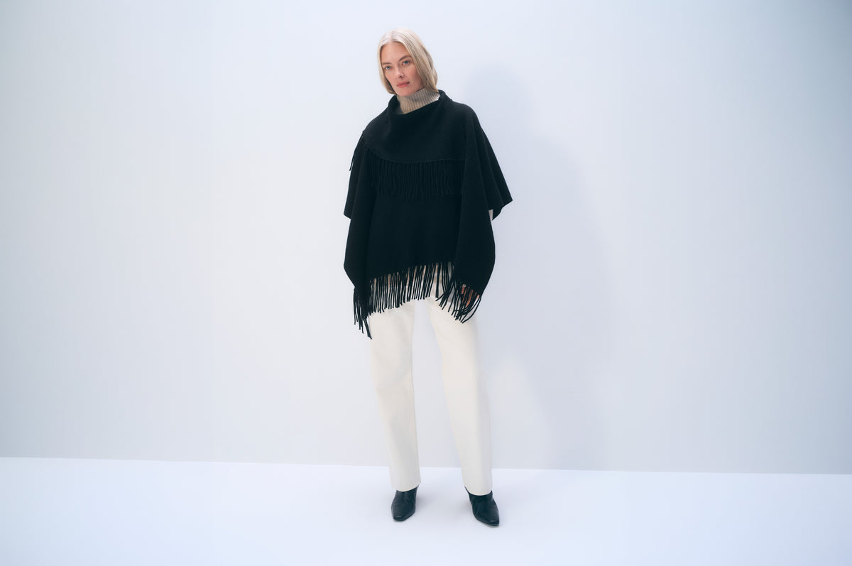 Cashmere Blend Fringe Poncho | Black