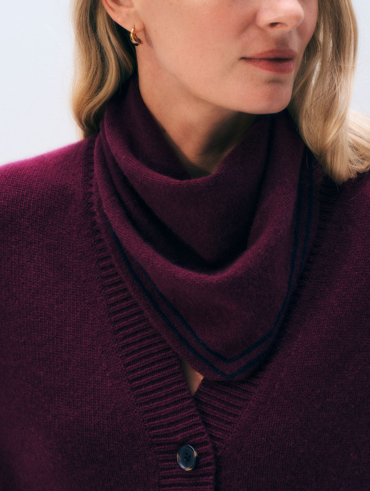 Cashmere Tipped Neckerchief | Sangria/ Navy