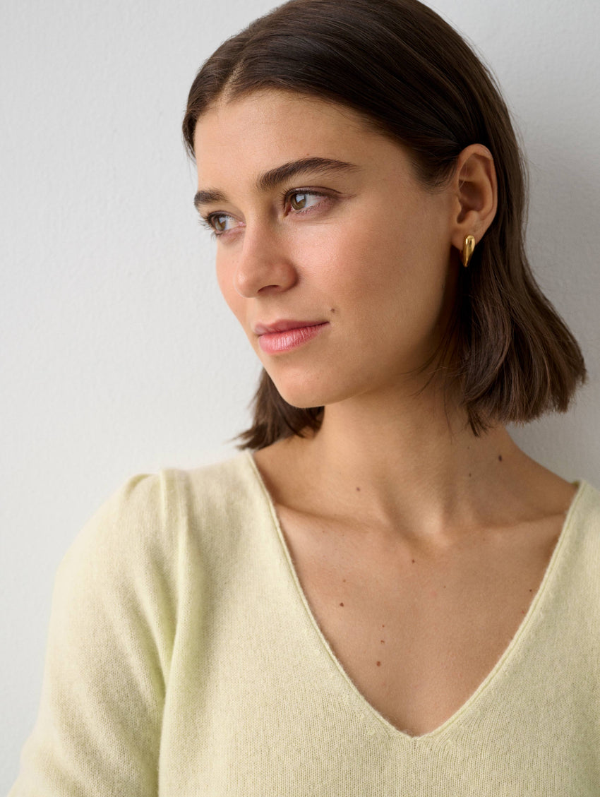 Cashmere Puff Sleeve V Neck